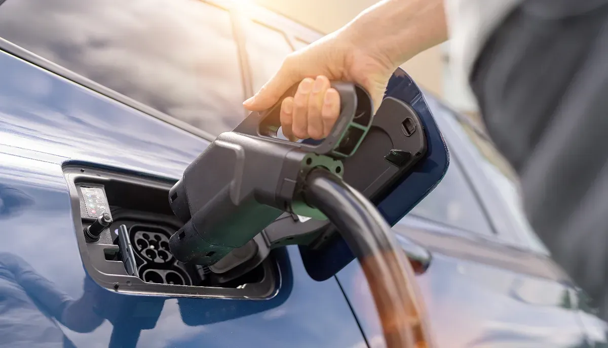 TotalEnergies durcit sa pénalité sur les bornes de recharge rapide cet été : au bout de combien de temps se déclenche-t-elle ?