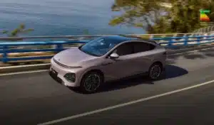 Ce SUV électrique promet 1 000 km d'autonomie grâce à une batterie que les constructeurs traditionnels ont longtemps ignorée