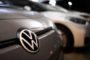 Mauvaise nouvelle pour les automobilistes européens : le crossover électrique Volkswagen à 17 500 € sera bien plus cher en France