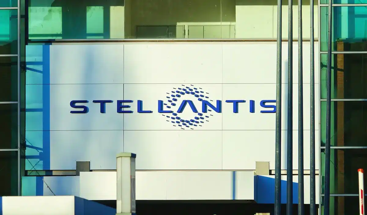 Stellantis rappel 955 000 voitures, encore une mauvaise nouvelle pour le groupe