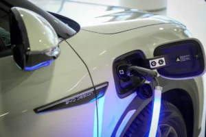 Voiture électrique d'occasion : si vous respectez ces 5 conditions, vous bénéficierez de l'aide de 337 euros
