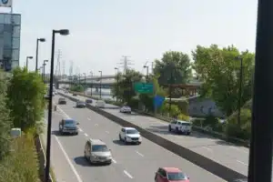 Près de 10 000 euros d'amende en 13 minutes sur l'A1 : des conducteurs ignorent un petit panneau que personne ne remarque