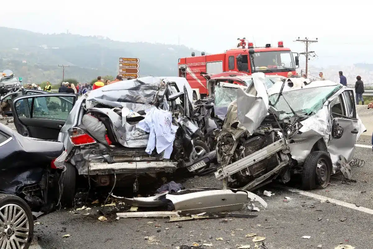 84 procédures et 34 véhicules broyés : un maire raconte sa guerre contre les rodéos urbains