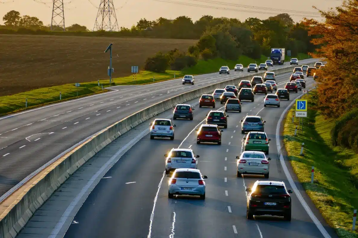 Attention : 2 nouveaux panneaux font leur apparition sur les routes et vous feriez mieux de les respecter
