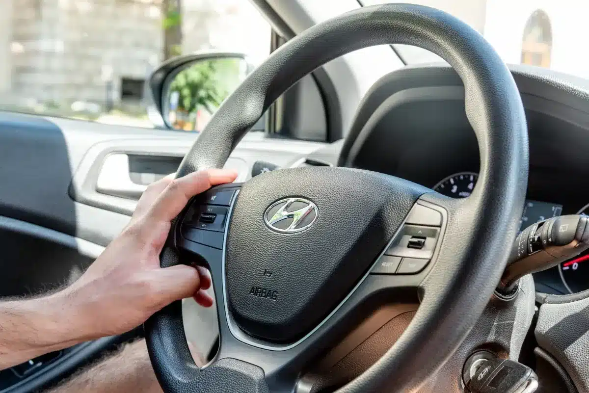 Carlos, 40 ans et mécanicien : il confirme que cette voiture est la plus fiable et ce n'est pas celle que vous pensiez
