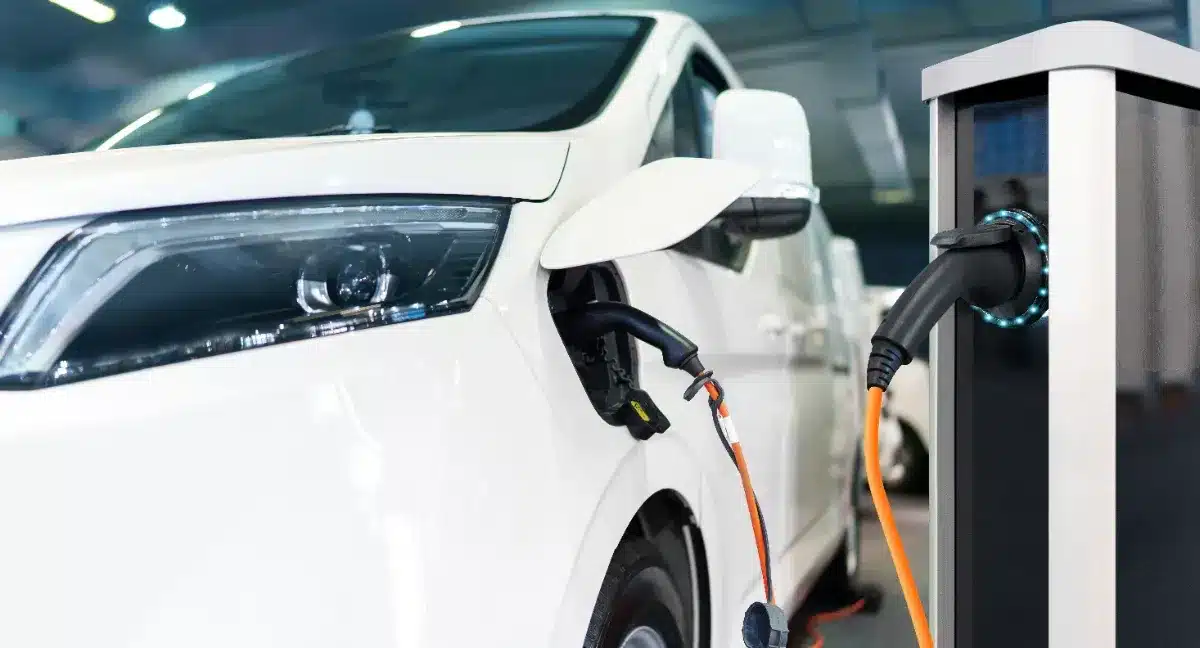 « Ceux qui ont acheté des véhicules électriques se retrouveront comme les diesels » : Fabien Bouglé lance un avertissement