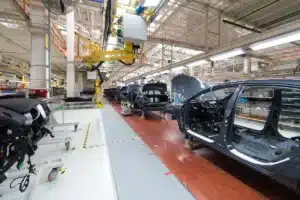 La Chine sort une voiture électrique toutes les 2 minutes : les constructeurs européens découvrent trop tard le problème qui les attend vraiment