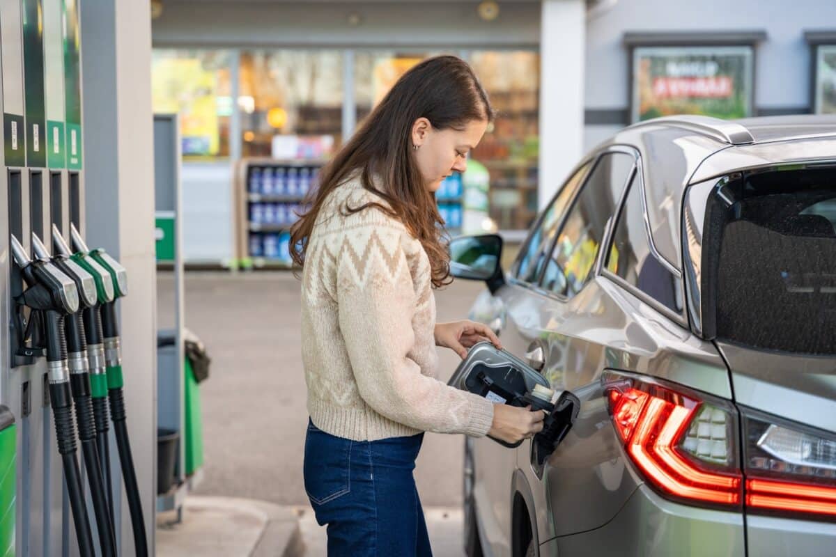 carburant-le-gouvernement-prolonge-les-aides-aux-professionnels