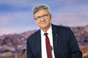 jean-luc-melenchon-automobile-2027